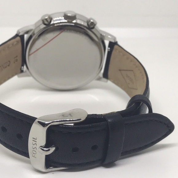 Fossil BQ3229 White Dial Black Leather Strap - Picture 5 of 7